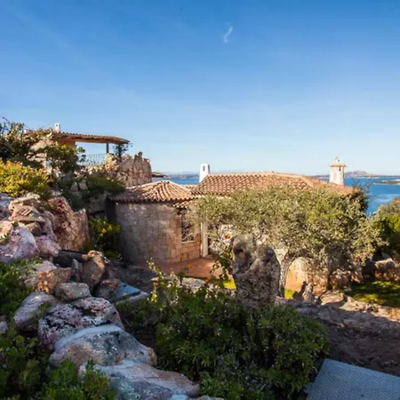 Ginepri Suites * Baja Sardinia